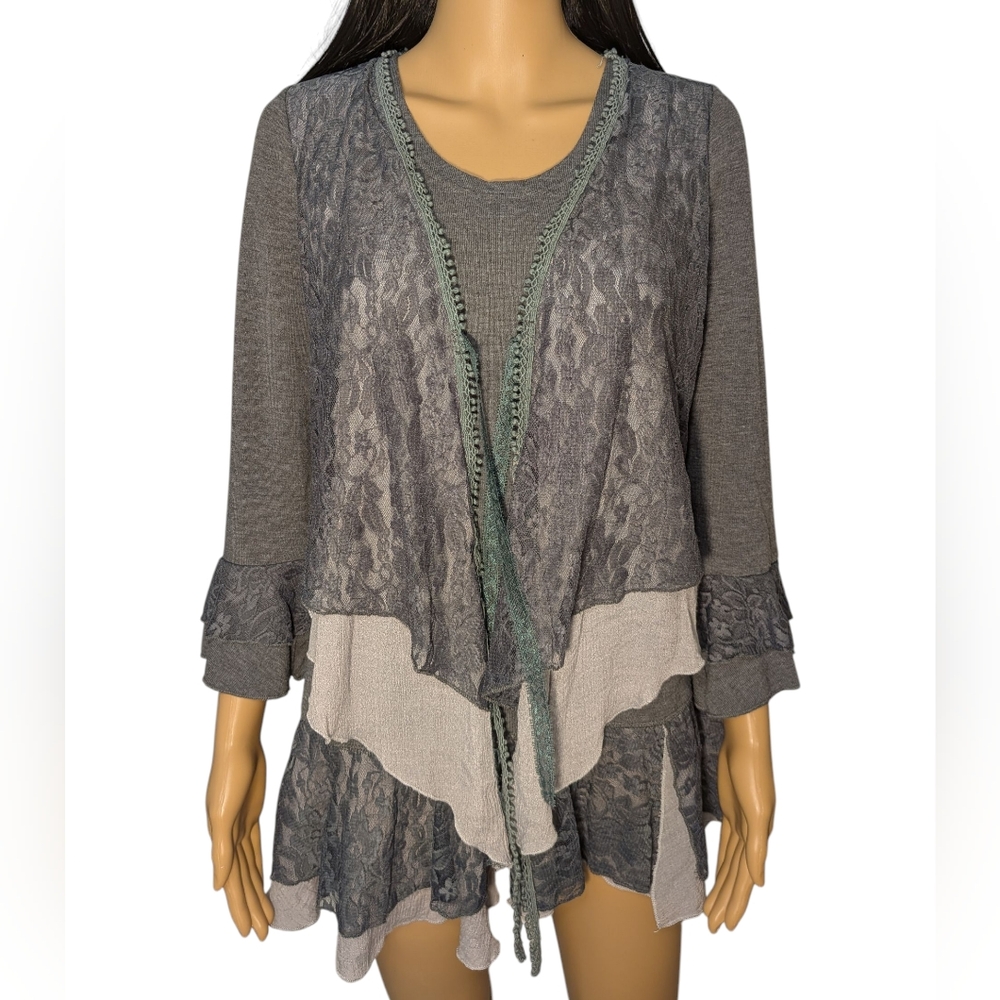 Coco + Carmen Gray Lace Layered Look Top S/M